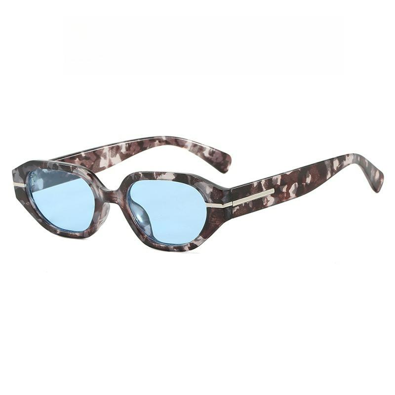 

Compact Frames Cat Eye Vintage Female Stylish Sunglasses Personalized Ins Street Photo Suitable for Vacation Beach Accessories