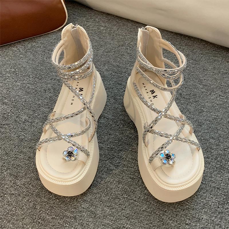 

Платформенные сандалии женские летние новые темпераментные с юбкой универсальные сандалии тренд 40 бежевый