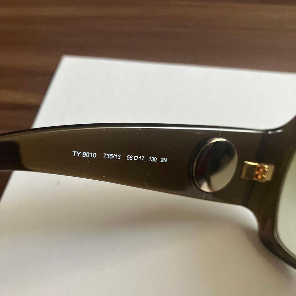 Used TORY BURCH Tory Burch ladies sunglasses/dark gray/Good condition