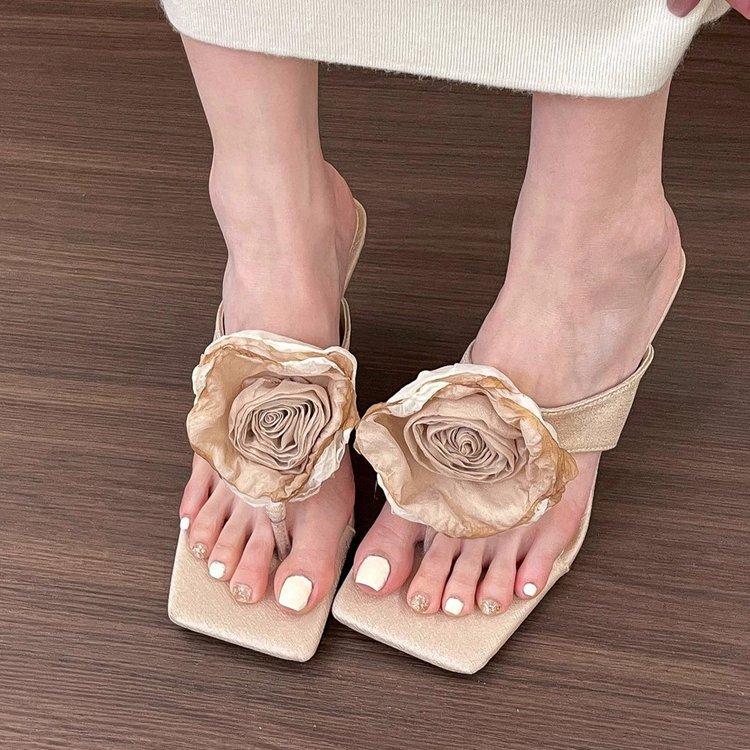 

2025 summer new Chinese flower high heel versatile sandals women s spring and summer toe thin heel cool slippers women s slippers 40
