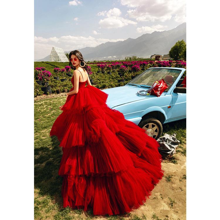 

Свадебное платье для тревел-фотографии 2025 новое европейское и американское стиль длинный шлейф пышная пряжа подиумное платье XXXL красный