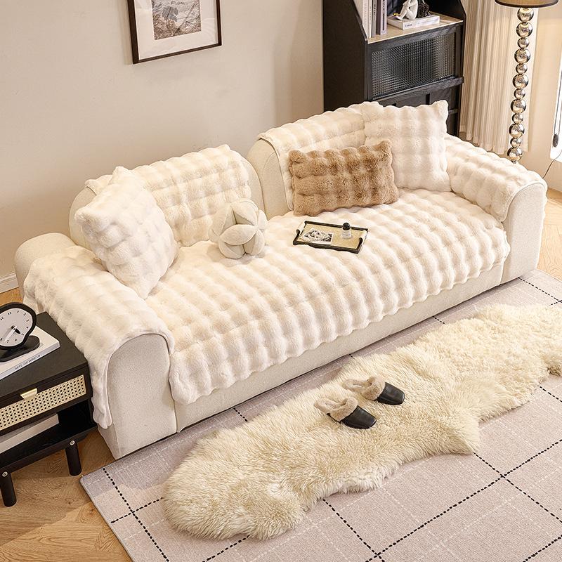 Neuer Herbst- und Winter Hase Plüsch Warm Plüsch Sofakissen Verdicktes Rutschfestes Kissen Leder Sofaüberwurf Überzugstoff