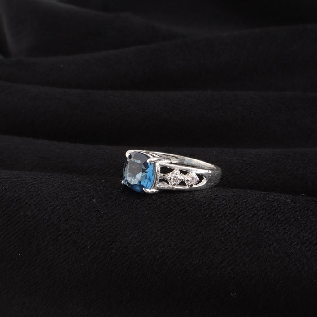 London Blue Topaz Gemstone 925 Sterling Silver Pretty Wedding Ring For Bride CZR-15-7