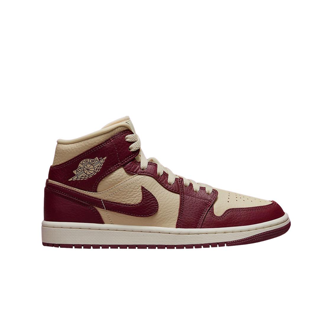 

Женские кроссовки Jordan 1 Mid SE Cherrywood Red DR0501-200