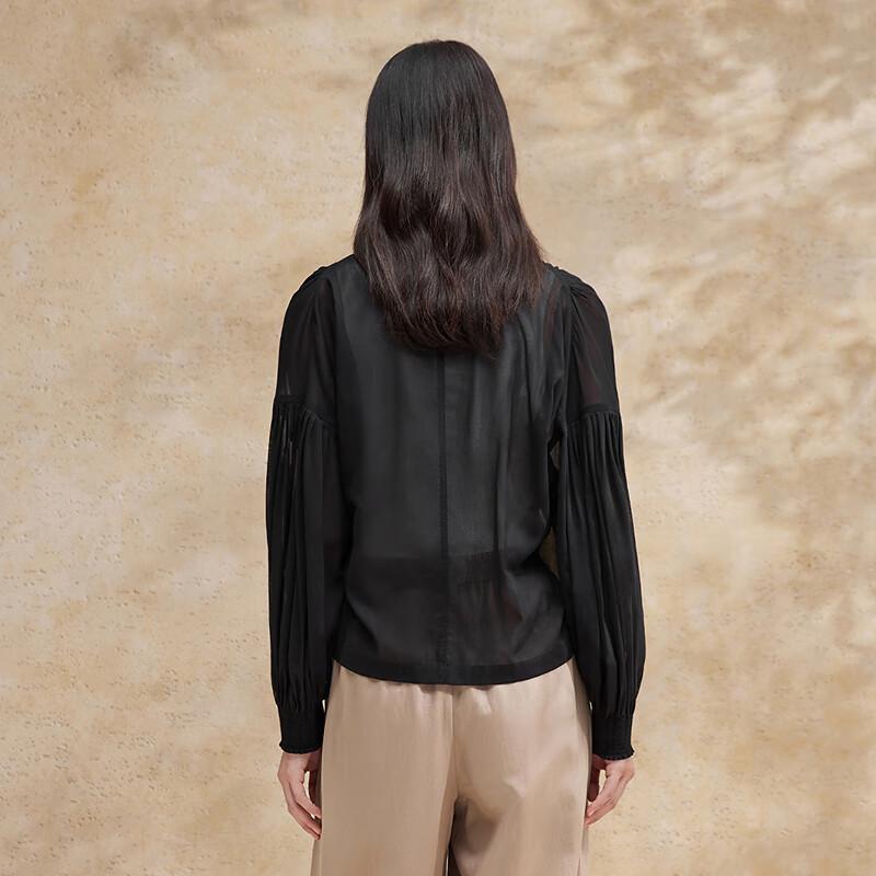 Women's Thin V-Neck Long Sleeve Summer Cardigan