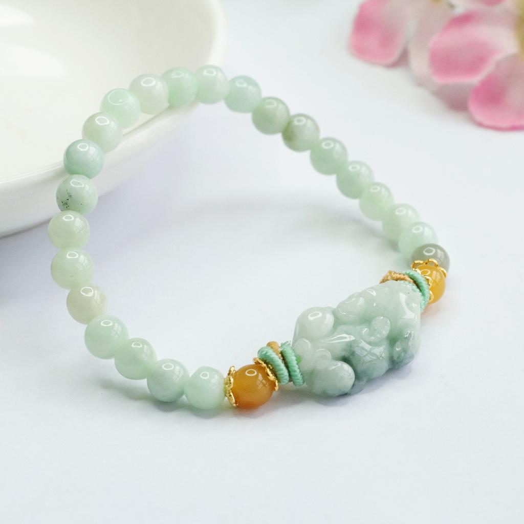 Shoubao Pixiu | Moisturizing Bean Green A-grade Jadeite Bracelet with Simple Chinese Style and Atmospheric Pixiu Jade Bracelet