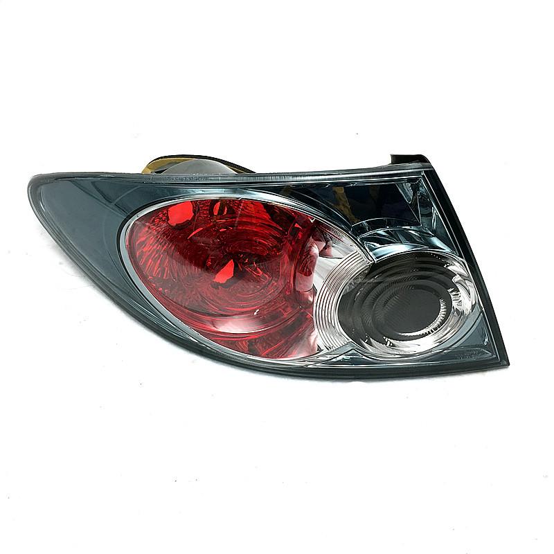 

Задний фонарь Mazda 6: Включает линзу заднего фонаря купе, заднего стоп-сигнала, указателя поворота и фонаря заднего хода. Driver, Flat Light (White)