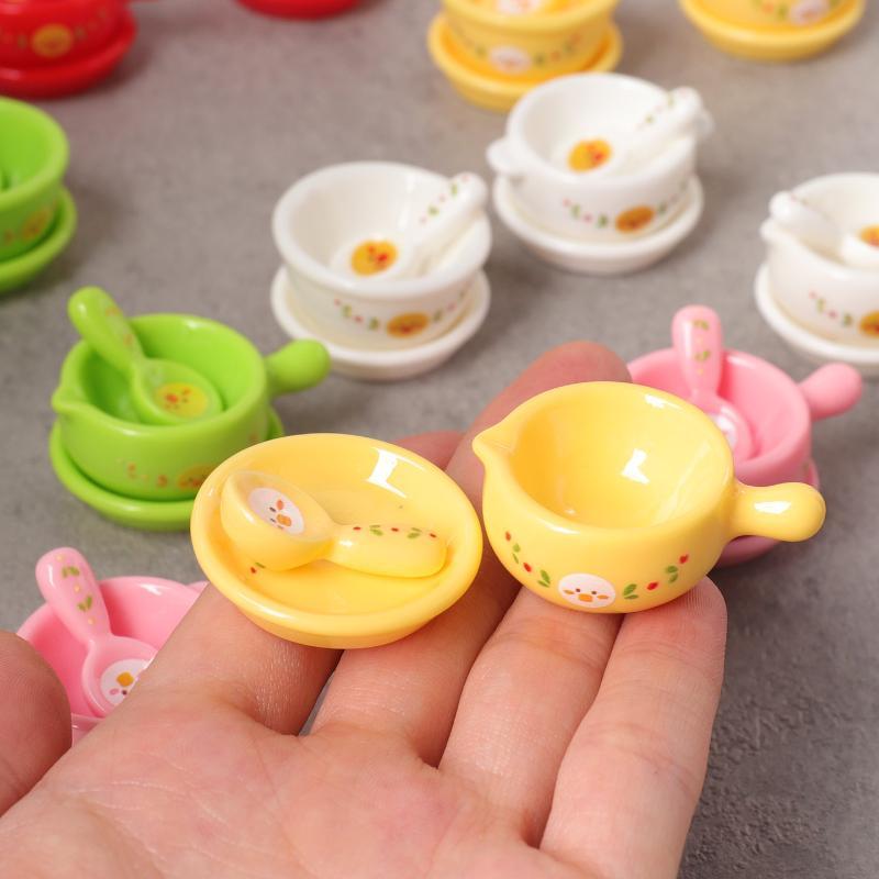 3Pcs 1/12 Dollhouse Mini Instant Noodles Bowl Plates Dishes Model Simulation Kitchen Decoration Doll House Pretend Play Toys
