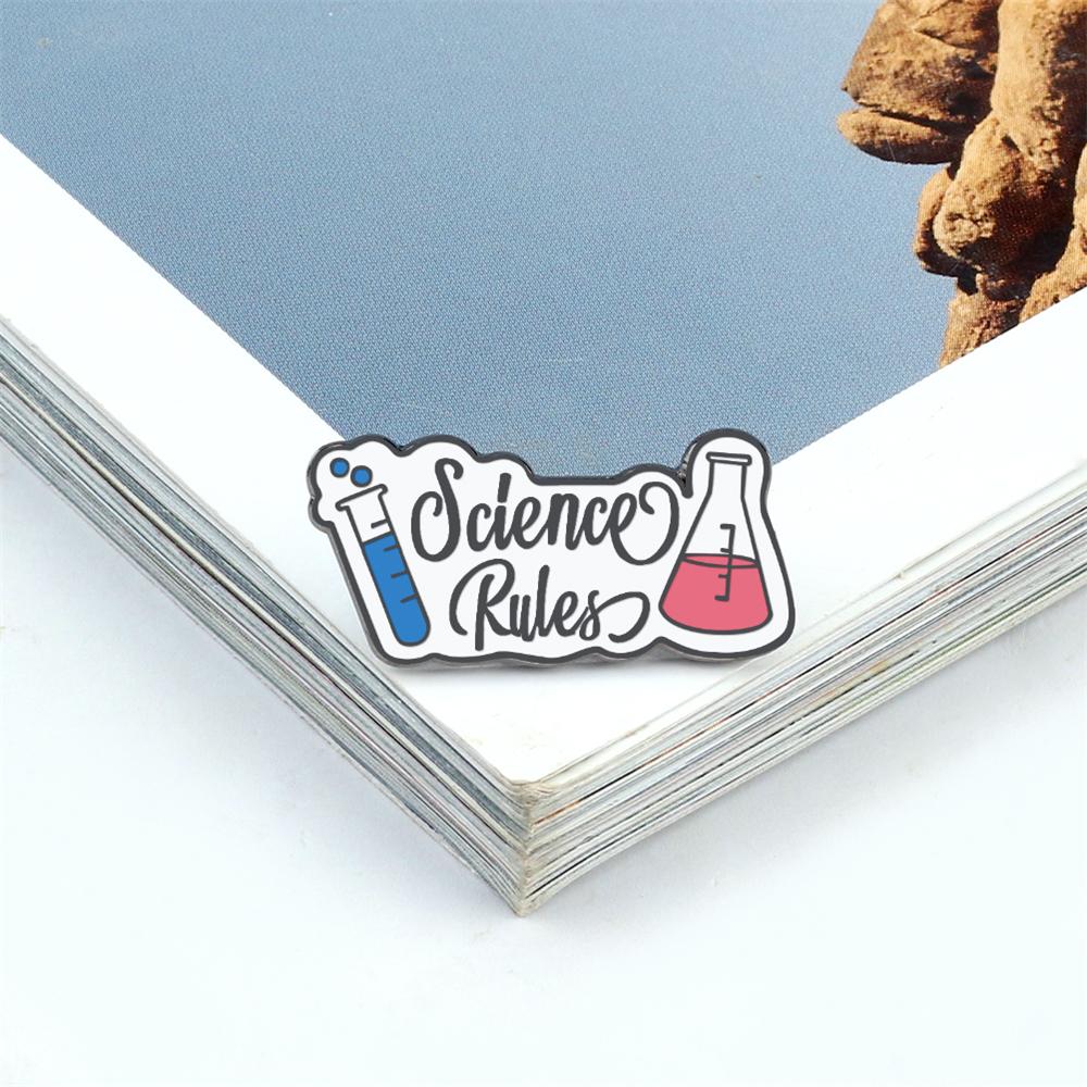 Cartoon Science Brooch Cute Funny Chemical Scientific Experiment Test Tube Beaker Enamel Pin for Student Bag Lapel Badge Jewelry