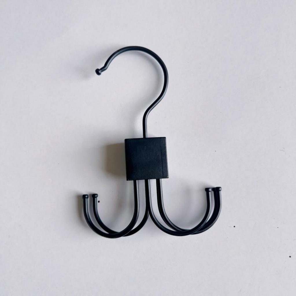 Rotatable Six-Claw Hook Hanger for Hats, Coats, Bags, Scarves, and Belts