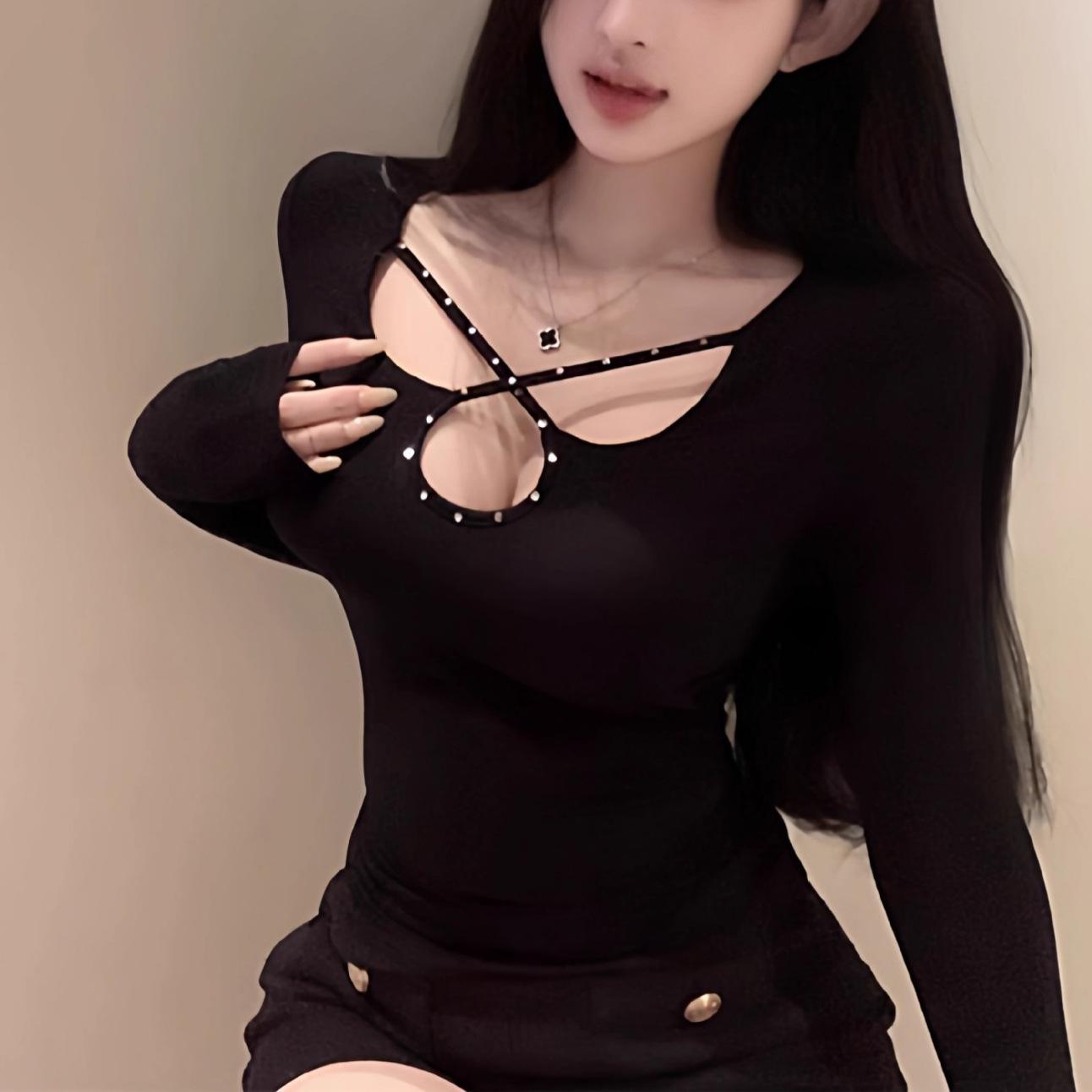 

Women s Sexy Rhinestone Slim-Fit Hollow-Out Long Sleeve T-shirt - European & American Style XL чорний