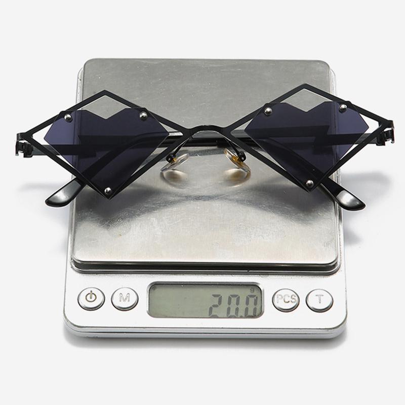 Metal Frames Heart Rimless Sunglasses Women Men Steampunk Luxury Brand Sun Glasses Female Gradient Hip Hop Eyewear UV400 Shades
