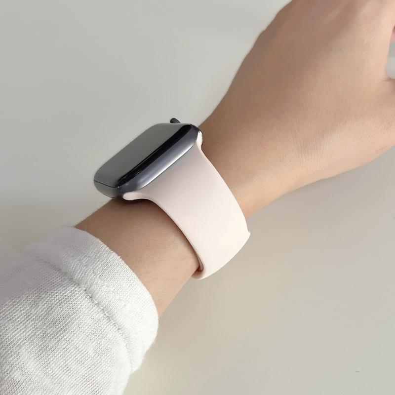 Straps For Watch 10 46 Mm 49mm 44 Mm 45mm 40mm 42mm 41mm 38mm Sport Bracelet iWatch Series 9 8 7 SE Ultra 2 Silicone Band