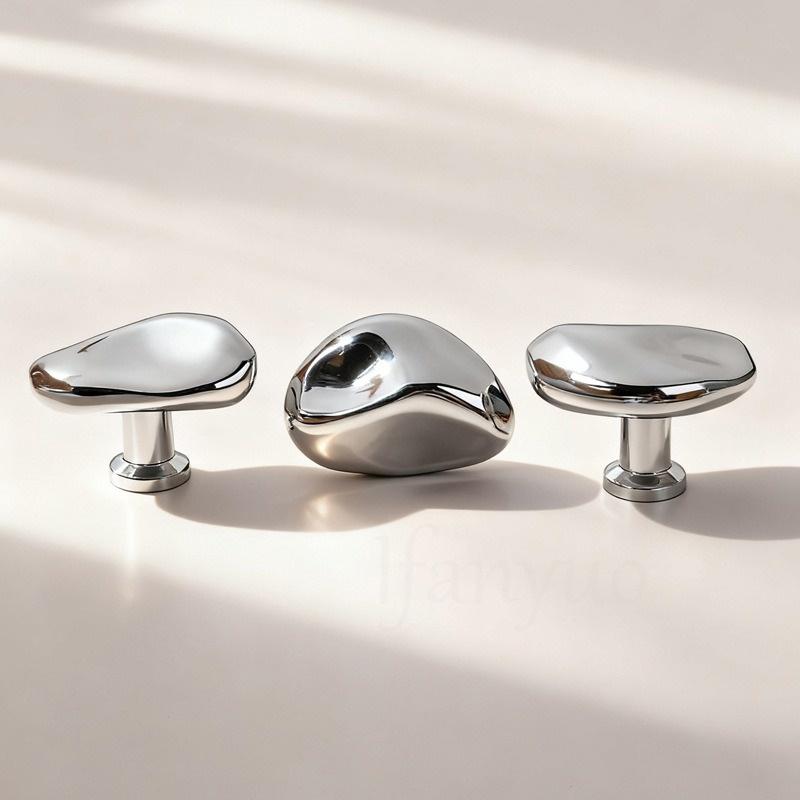Creative Furniture Silver Shiny Wardrobe Door Pulls Solid Brass Handles Shoe Cabinet Kitchen Drawer Irregular Pebble Small Knobs