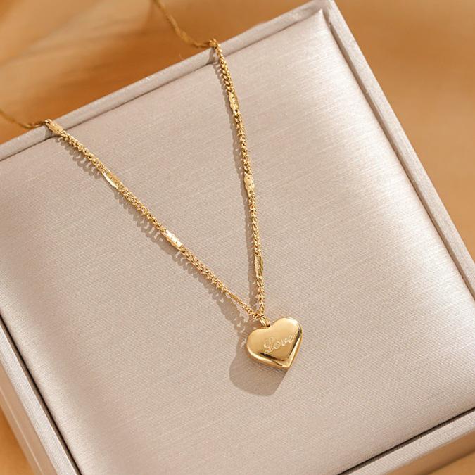 Versatile Titanium Steel Heart Necklace for Women - Luxury Non-fading Stainless Steel Clavicle Chain