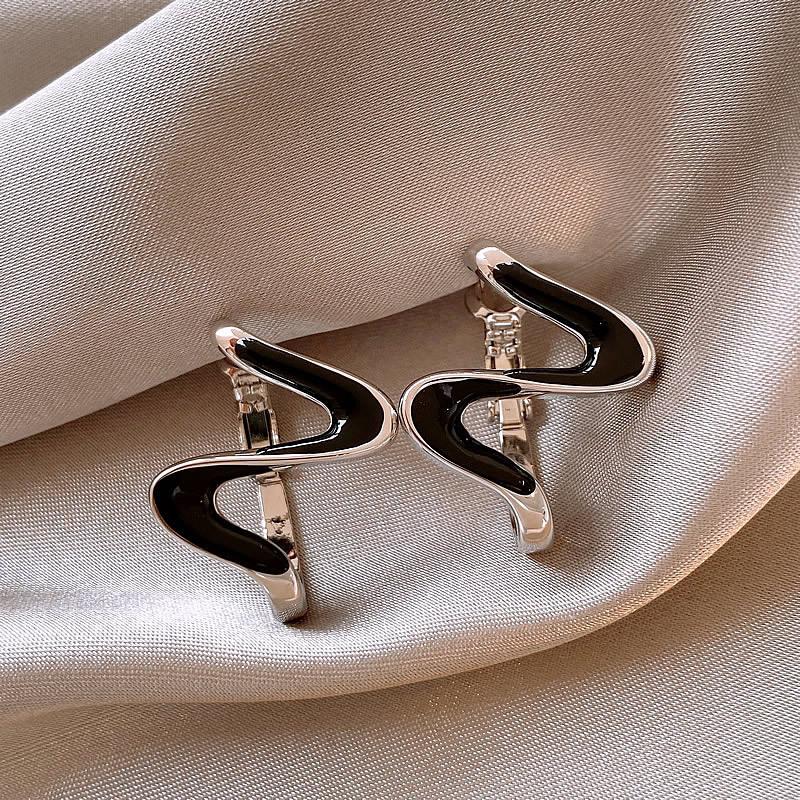 Metal wind love geometric earrings simple and cold wind stud earrings niche temperament versatile earrings