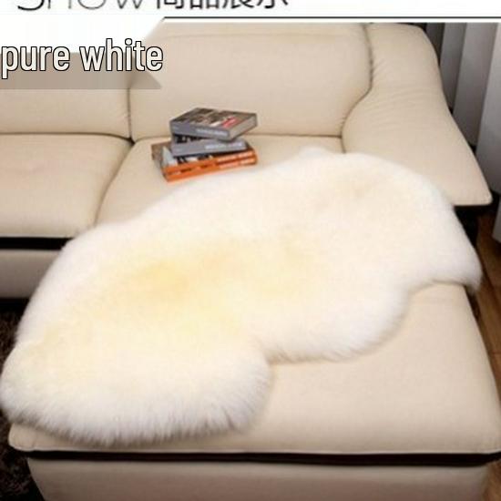 Australian Wool Sheepskin Rug: Long-Hair Irregular Bedside Mat & Sofa Blanket