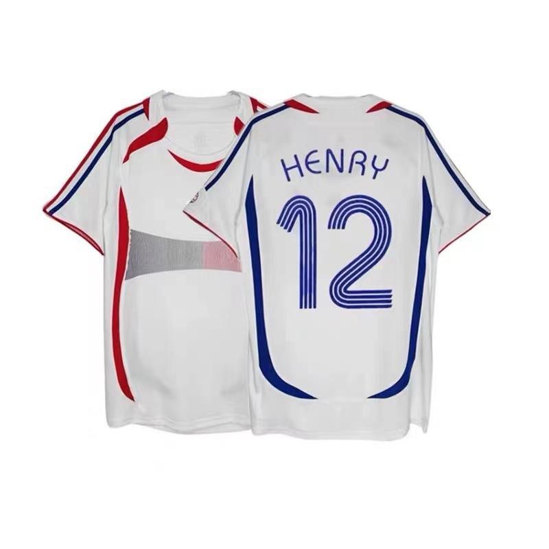 Vintage jersey 0607AC Milan No. 22 Kaka national team Brazil France Portugal short-sleeved home and away jersey