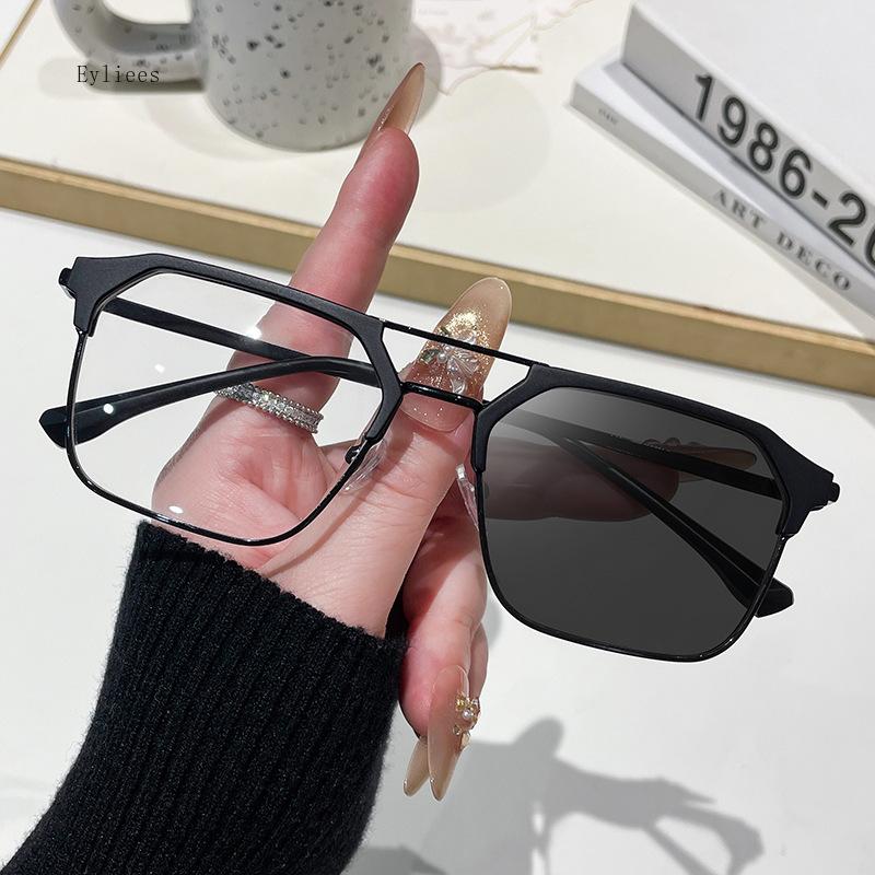 

Photochromic Glasses Men s Driving Anti-UV Sunglasses Color Changed Blue Light Blocking Men UV400 Man Male Sun Glasses