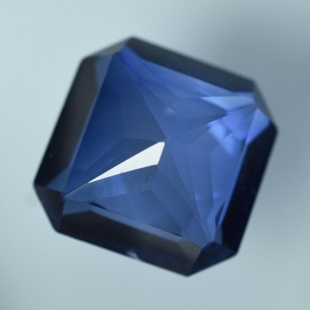 Natural Blue Tanzanite Loose Gemstone 9.25 Ct Square Shape for Jewelry Making and Gem Collections