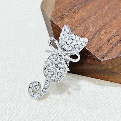 Cute Kitten Brooch Men's and Women's Fashion Versatile Diamond-encrusted Butterfly Brooch Cardigan Pin Suit Corsage Accessories