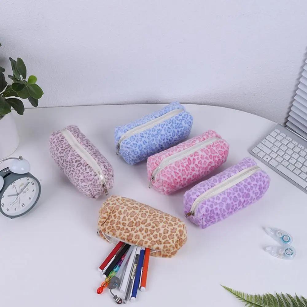 New Plush Pen Bag Leopard Printted Pattern Large Capacity Stationery Storage Bag Pencil Case Student Gift