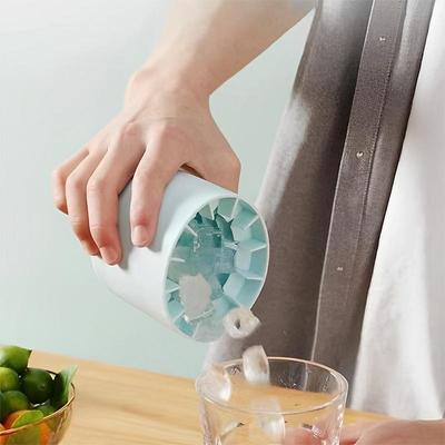 IJsemmer Bekervorm IJsblokjesbak Voedselkwaliteit Snel Vries Silicoon Creatief Ontwerp Frozen Drank Maker voor Whiskey Bier
