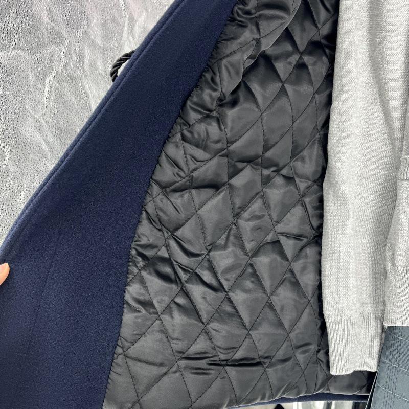 Navy Blue Hooded Woolen Coat: Women's Autumn/Winter College Style with Thick Cotton Padding and Toggle Closure.