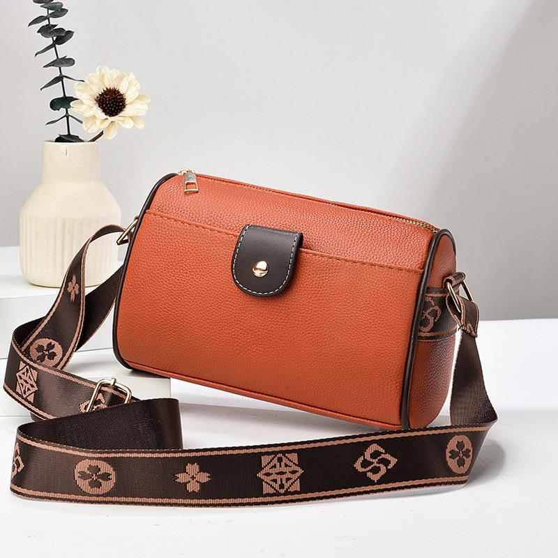 Women's bag Boston Internet celebrity versatile pillow bag simple shoulder messenger bag Shiling bag women's wholesale senior sense