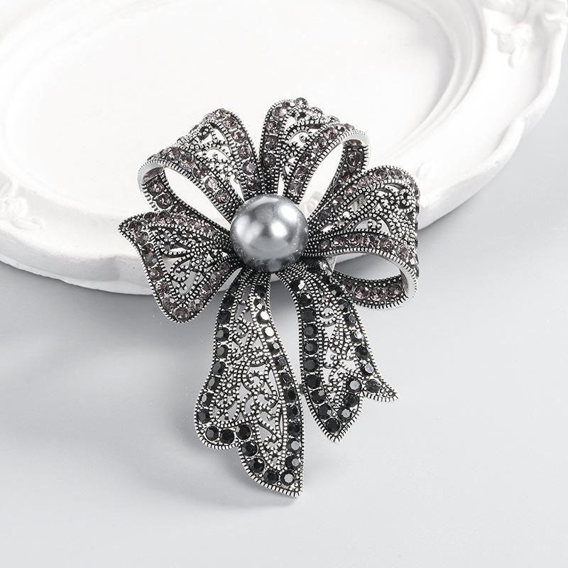 

Vintage Pearl Bowknot Brooches For Women Clothing Coat Jewelry Party Accessries Gifts чорний