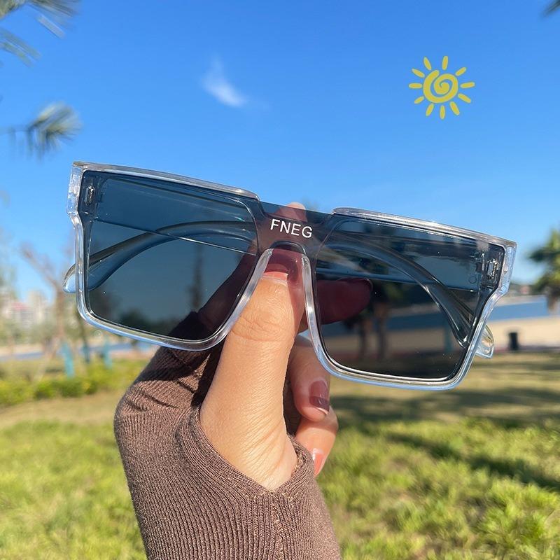 Fashion Kids Sunglasses Childrens Sunglasses Boys Girls UV Protection Korean Cute Baby Sunglasses Birthday Gift Party Glasses