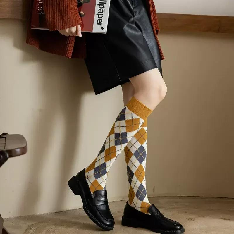 Fashion Plaid Women Stockings Long Socks Stockings Women College Style Knitted Cotton Knee Socks Stockings Japanese School Girls