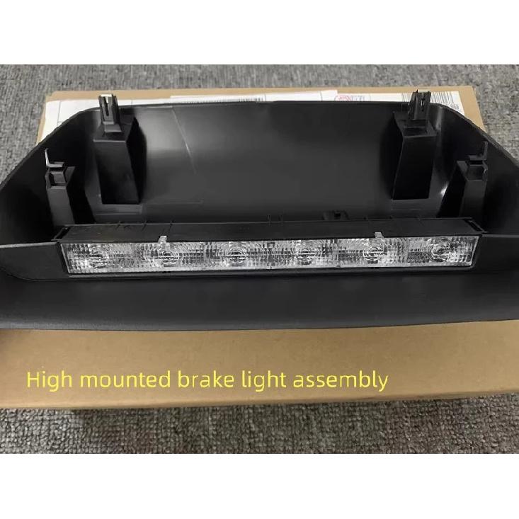 High-mounted Stop Lamp Rear Warning Light Brake Light Assembly Anti Rear End Collision Tail Cover Light For Nissan KICKS 2017-21 Brake light assembly