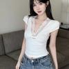 Lace splicing kink v-neck short-sleeved T-shirt women's summer design sense slim-fitting white pure desire wind tight and thin top