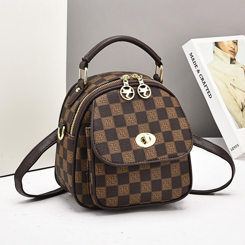 

2025 new casual popular travel essential backpack fashion messenger handbag