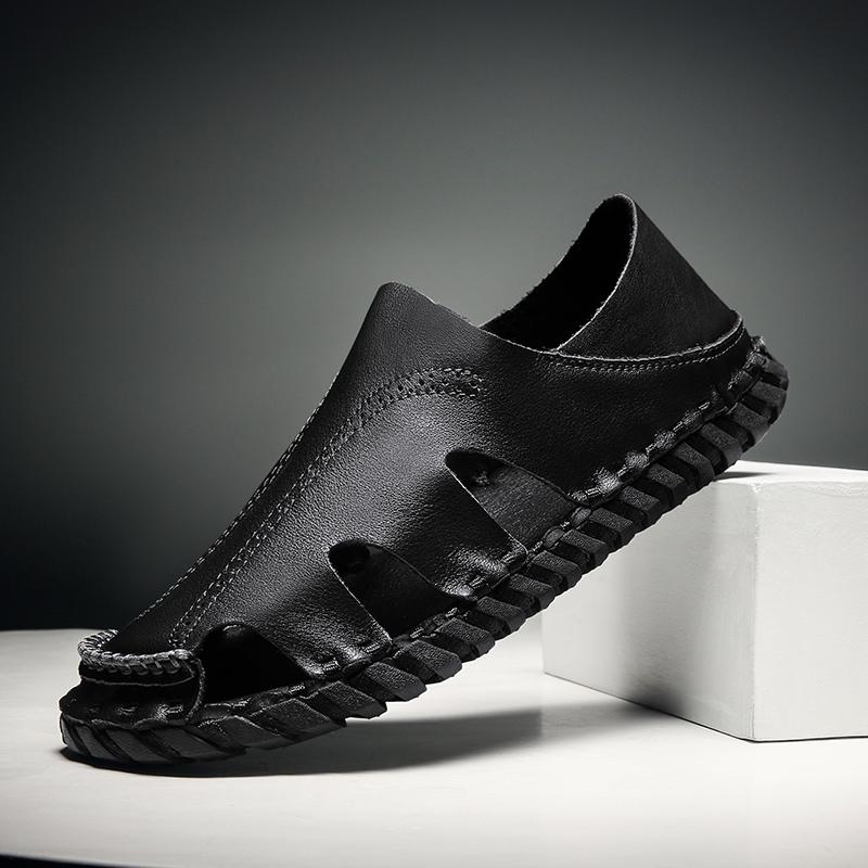 Genuine Leather Men's Sandals Durable Handmade Beach Shoes Anti-collision Toe Mens Summer Flats Non Slip Indoor Outdoor Sandals