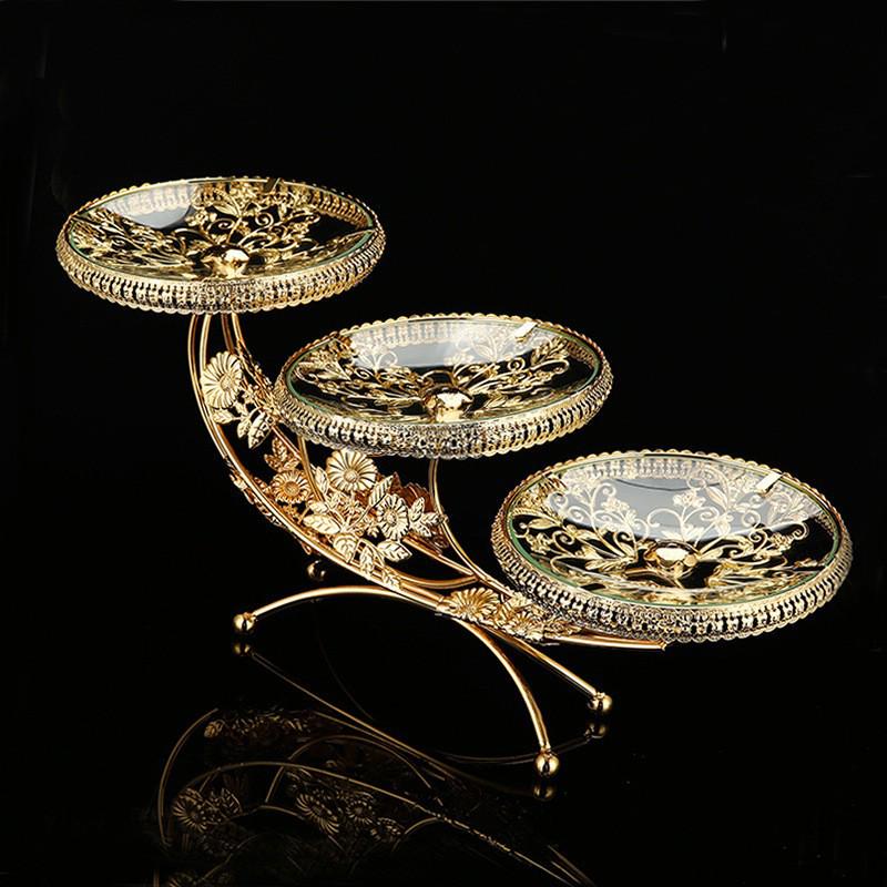 

Многоярусная фруктовница в европейском стиле: Элегантный декор для гостиной или кофейного столика, идеально подходит для закусок и свадеб.