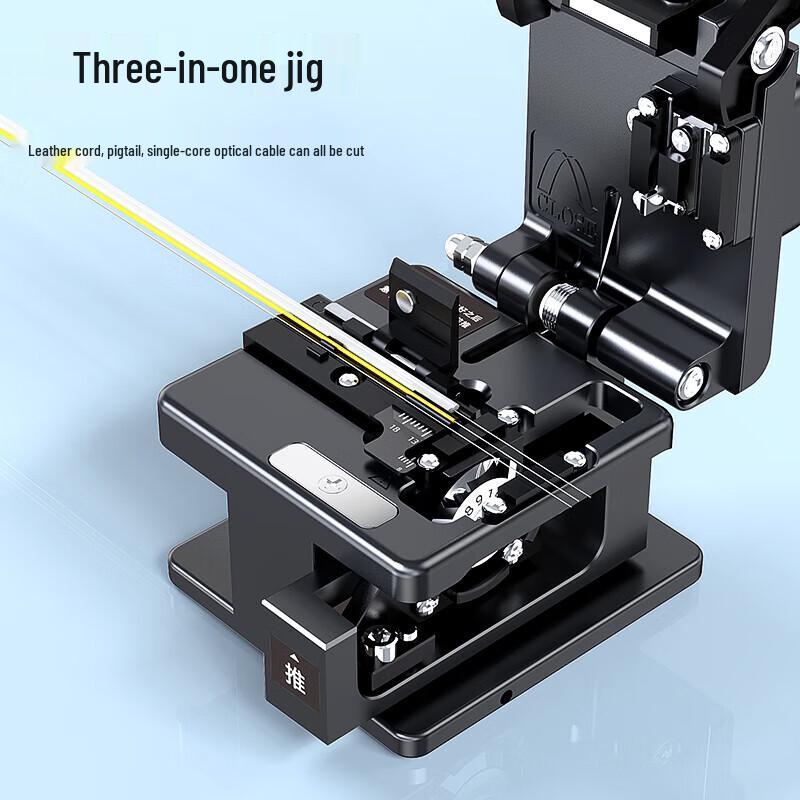 High-Precision Automatic Fiber Optic Cleaver
