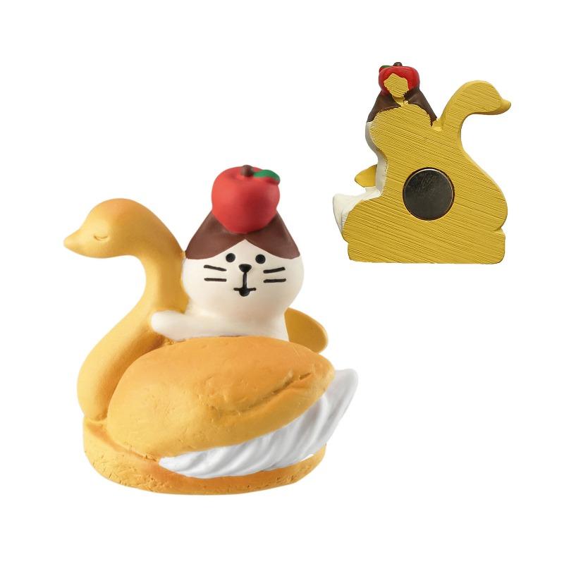 Japanese cat refrigerator sticker, grocery zakka cute bread coffee shop decoration gift miniature resin ornament