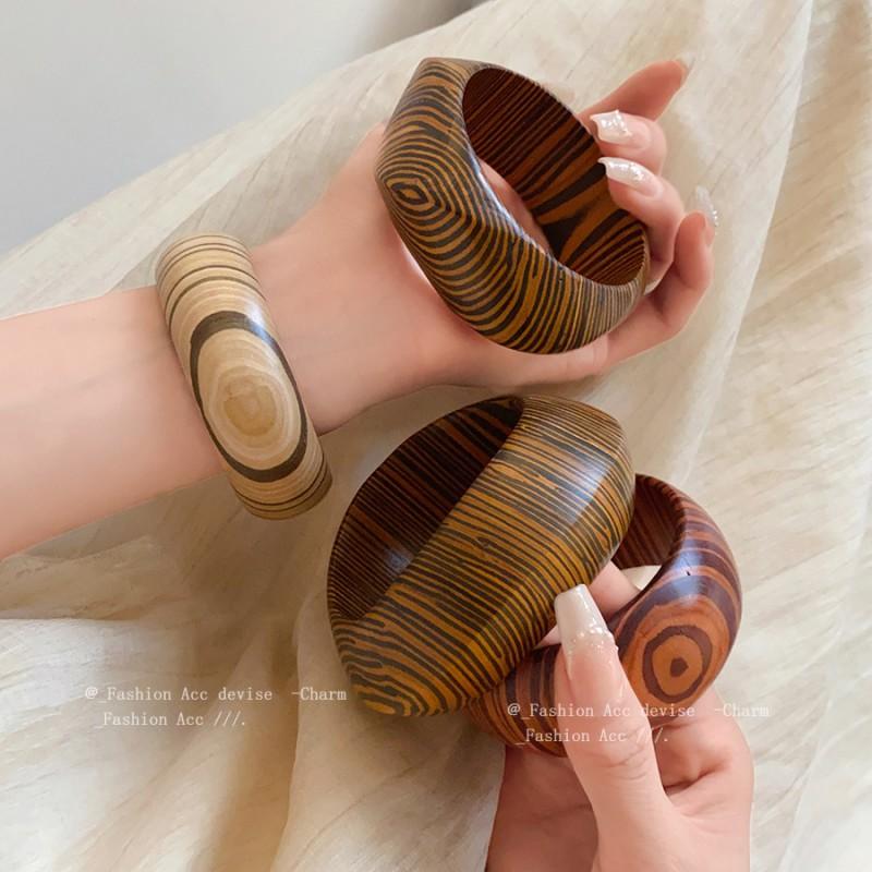 Wooden Geometric Statement Bracelet Women Vintage Texture Boho Chic Chunky Cuff Bangle Fashion Accessory
