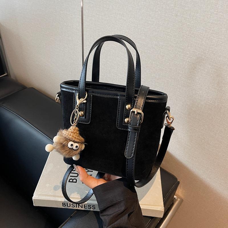 Small Bag Women's New Handbag Commuter Versatile Messenger Bag