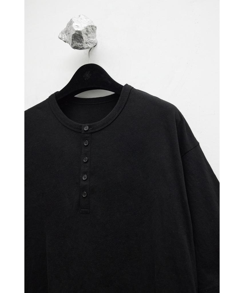 YOUTH Henley Neck H/S T-Shirt - Black