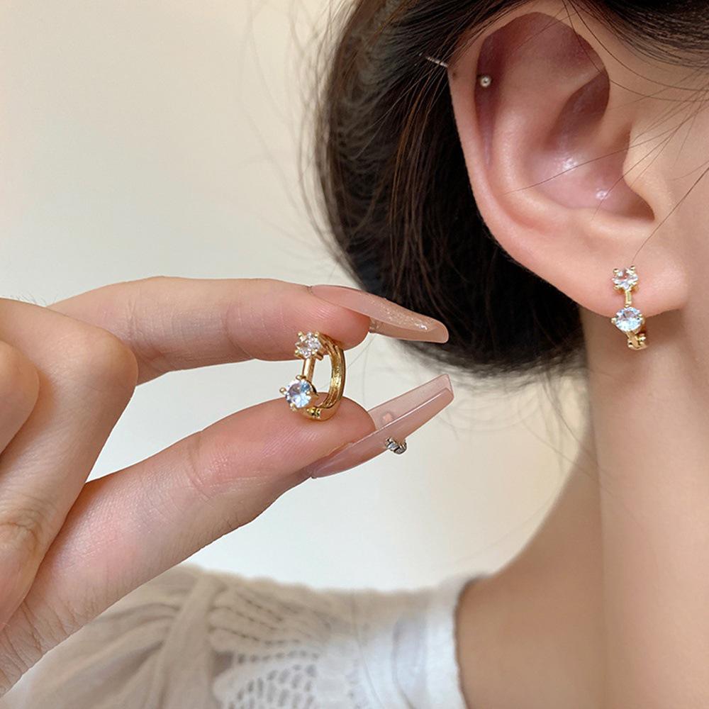 Elegant Zirconia Geometric Ear Cuff: Versatile, High-End, Fashion Jewelry