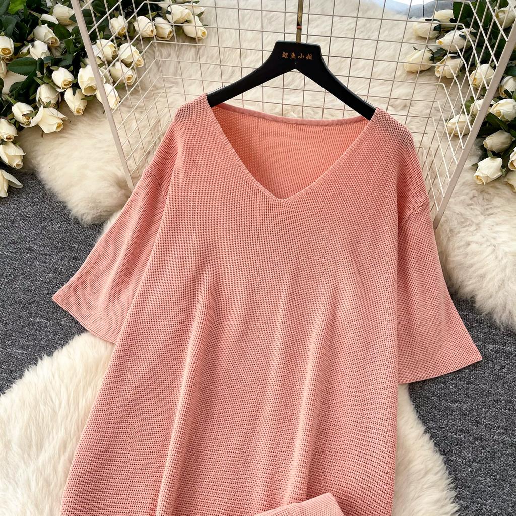Casual and Fashionable Knit Set for Women New Summer V-Neck Short-Sleeve Sweater Tops and Wide-Leg Pants Two-Piece Sets
