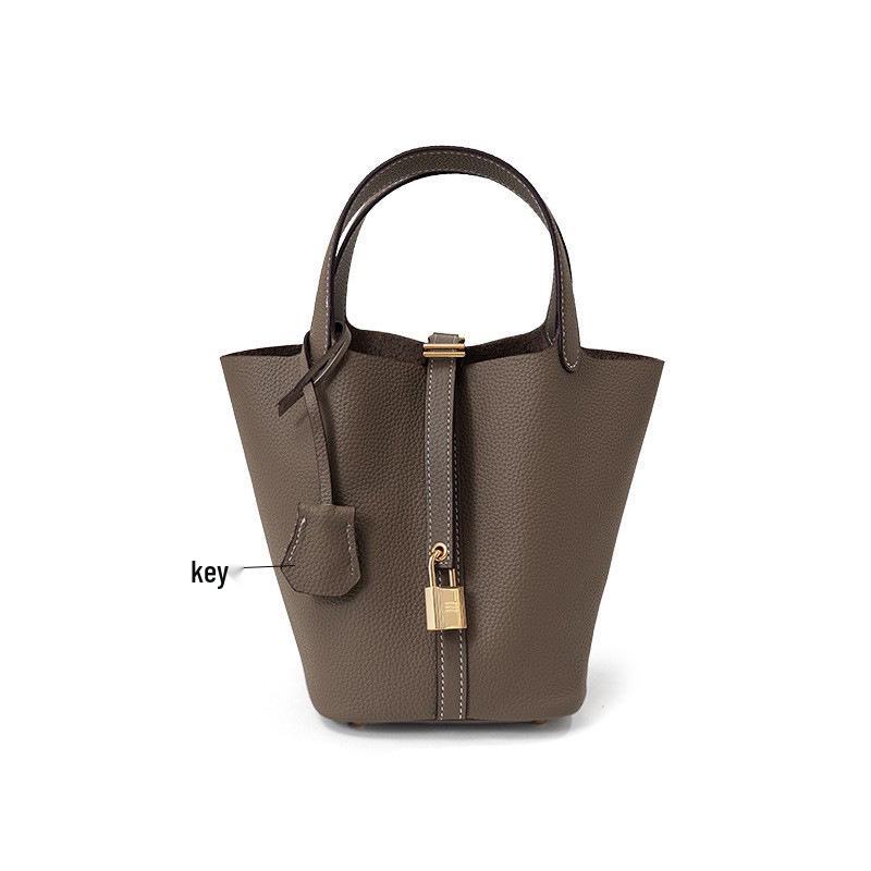 Bags 2025 Luxury Women's Leather Bucket, Mommy, and Wedding Handbag