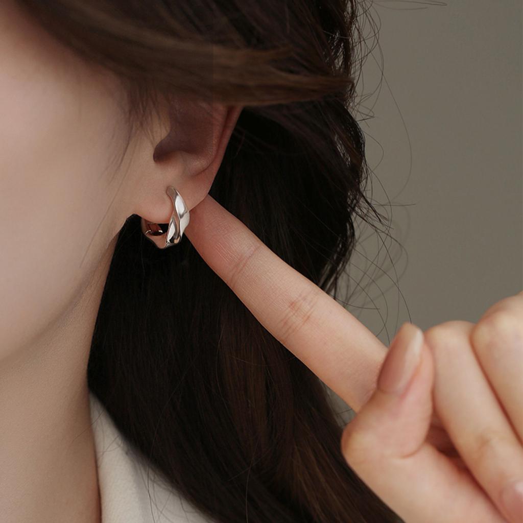 Female Niche High-end Minimalist Earrings