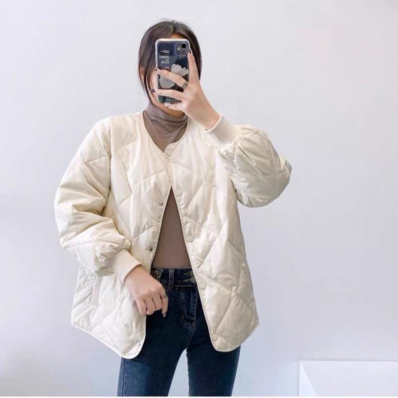 2024 Autumn & Winter Women's Hong Kong Style Short Down Jacket - Diamond Pattern, Lightweight & Loose Fit