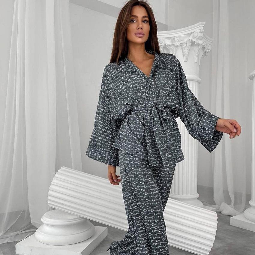 Autumn European Style Satin Print Pajamas Set Women's Loose Homewear Cardigan Robe Long Pants Cool Feel Nightwear For Casual Outing