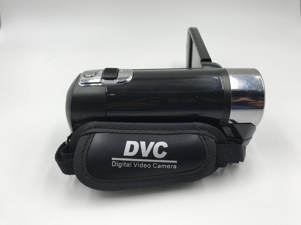 16MP HD-100 1080P Videokamera s 2,7palcovým displejem