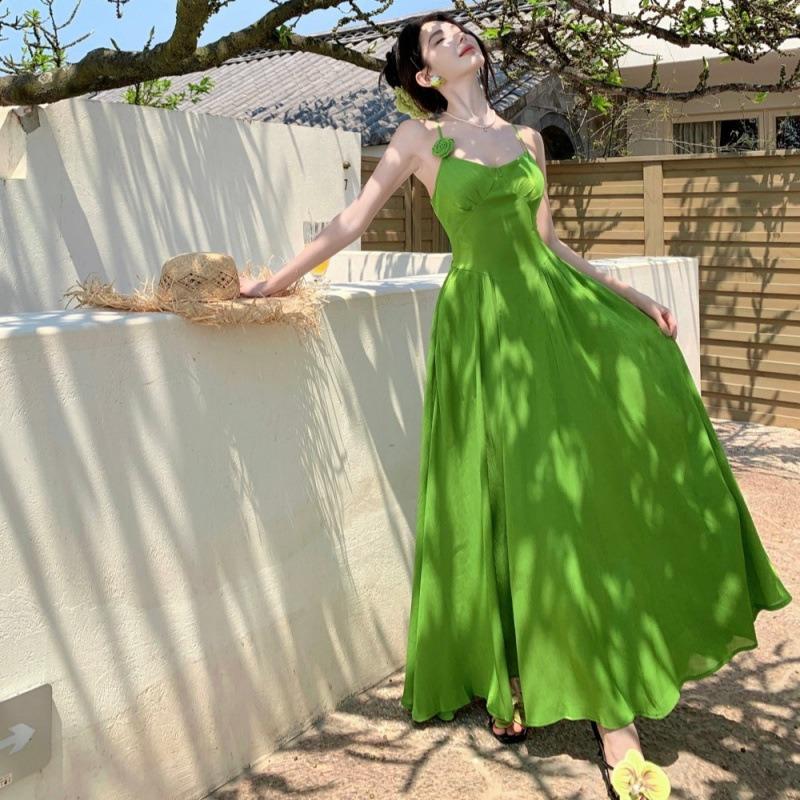 Large Halter Adjustable Cross Strap Vacation Suspender Long Skirt Island Large Skirt Dress